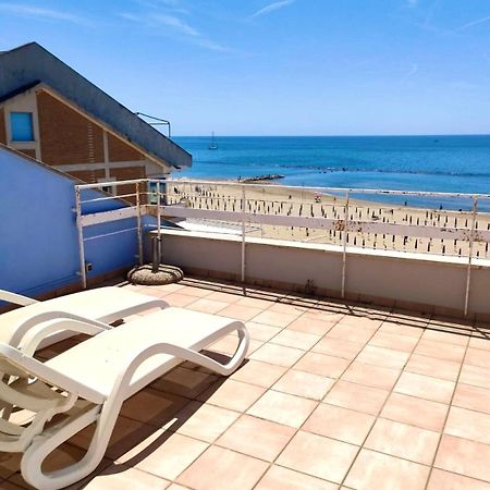 Sinfonia Del Mare Apartment Nettuno Exterior foto